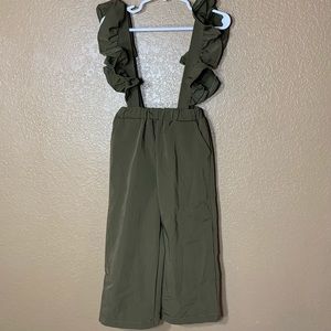 Bailey’s Blossoms Sharlyn ruffle Suspenders pants